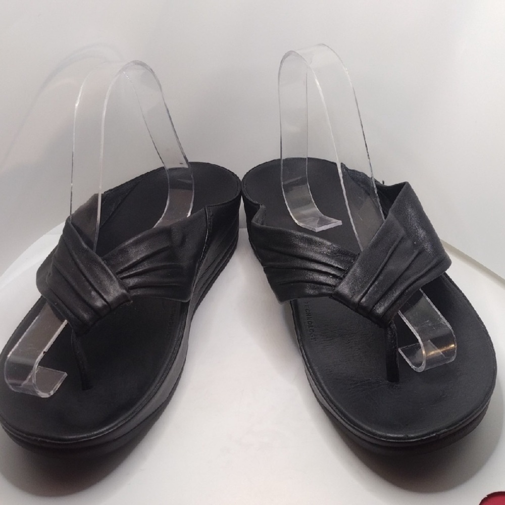 Fitflop Sandals Size 11